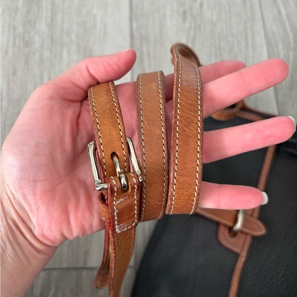 Dooney & Bourke bag - vintage leather in EUC. - Picture 7 of 13